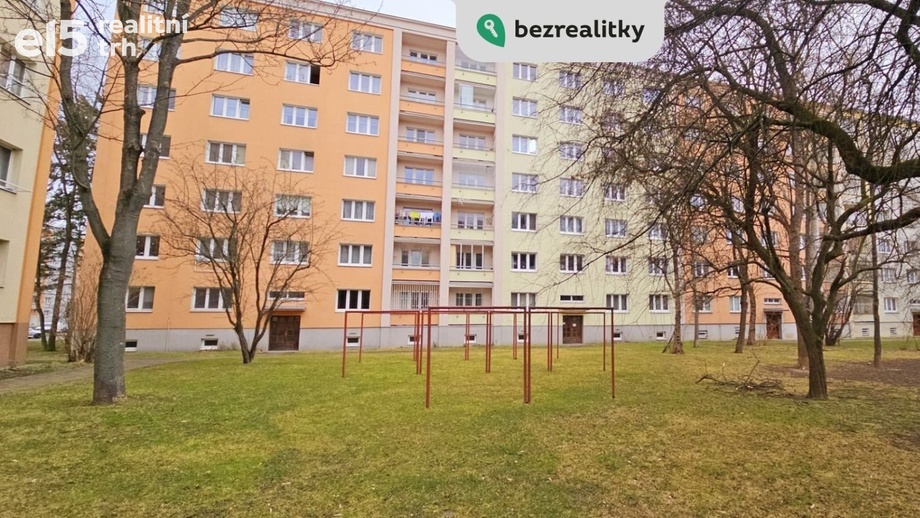 Prodej byty 2+1, 55 m² - Praha - Břevnov