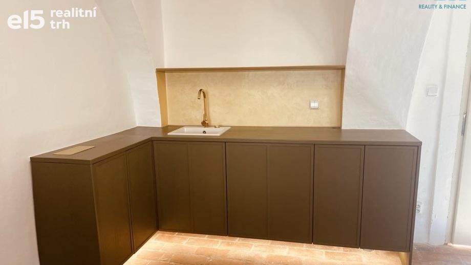 Pronájem obchodní prostory, 31 m² - Telč-Vnitřní Město