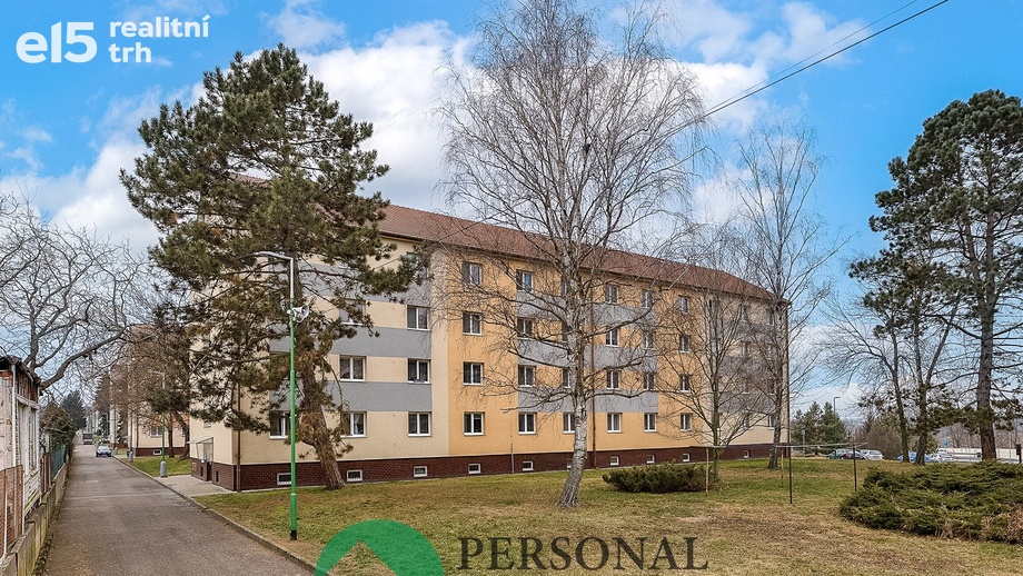 Pronájem byty 1+kk, 29 m² - Chvaletice