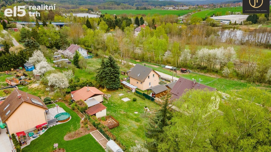 Prodej chata, 33 m² - Nové Strašecí
