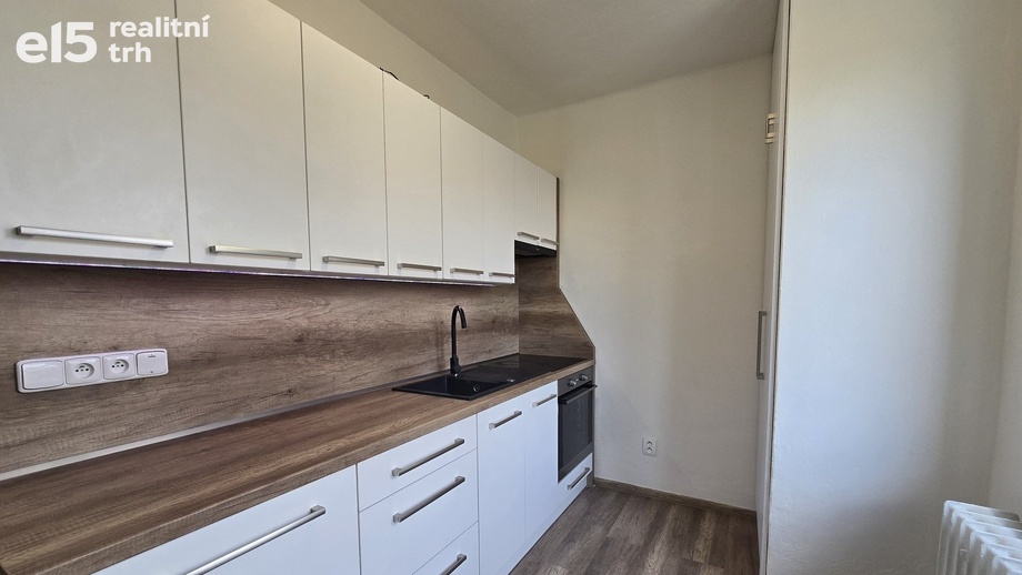 Pronájem byty 2+1, 56 m² - Karviná - Nové Město