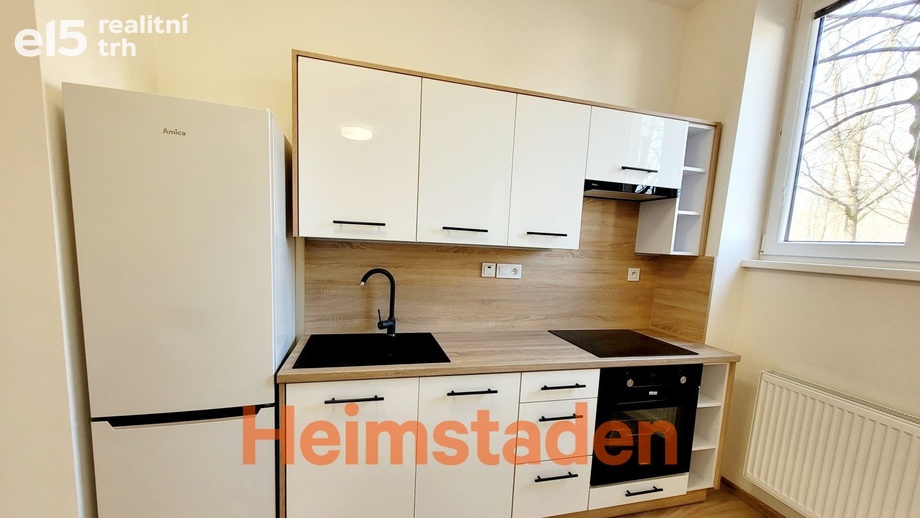 Pronájem byty 2+kk, 34 m² - Havířov - Město
