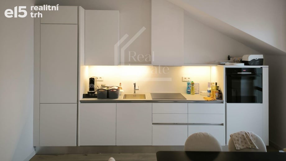 Pronájem byty 3+kk, 57 m² - Praha - Vinohrady