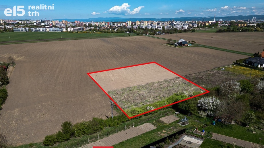 Prodej pozemky pro bydlení, 3 888 m² - Olomouc - Nemilany