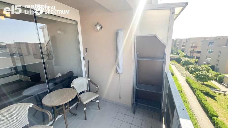 Pronájem byty 3+kk, 70 m² - Brno - Bystrc