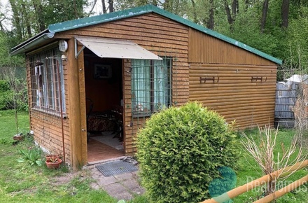 Prodej zahrady 387 m², Pardubice - Nové Jesenčany