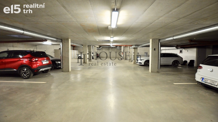 Pronájem garážové stání, 12 m² - Praha - Jinonice