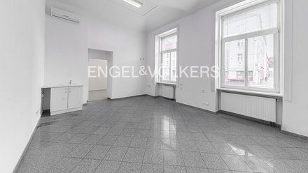 Pronájem ordinace 156 m², Praha - Libeň