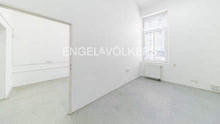 Pronájem ordinace 156 m², Praha - Libeň