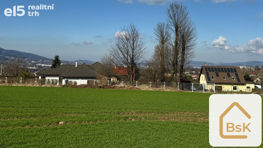 Prodej stavebního pozemku 1 050 m², Dlouhý Most