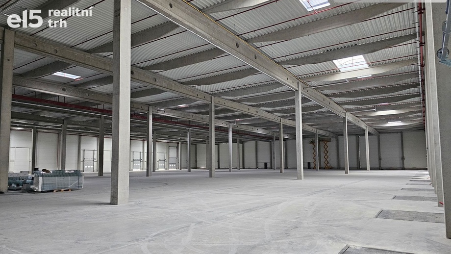 Pronájem sklady, 5 121 m² - Velká Bystřice