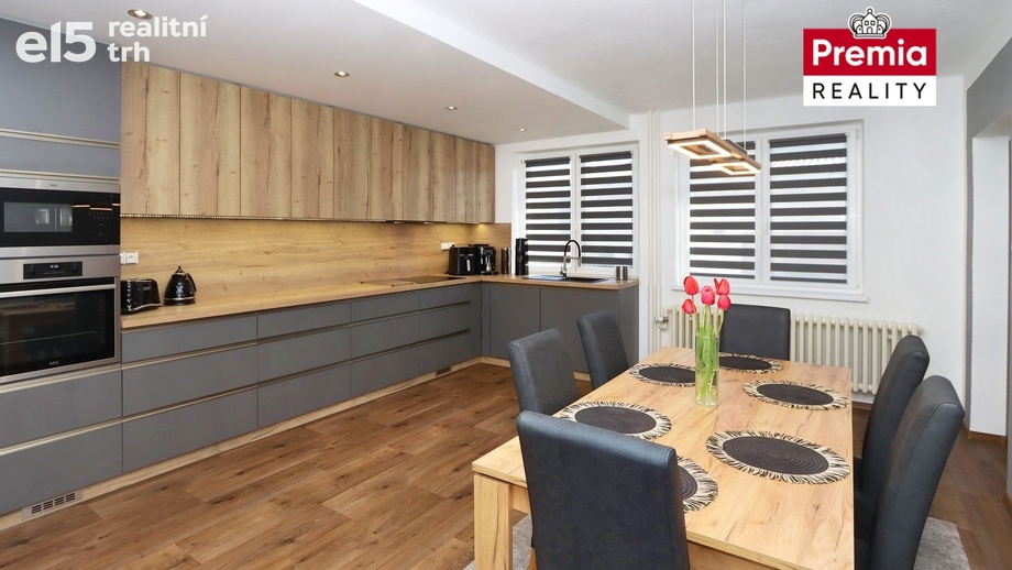 Prodej rodinné domy, 476 m² - Mikulovice