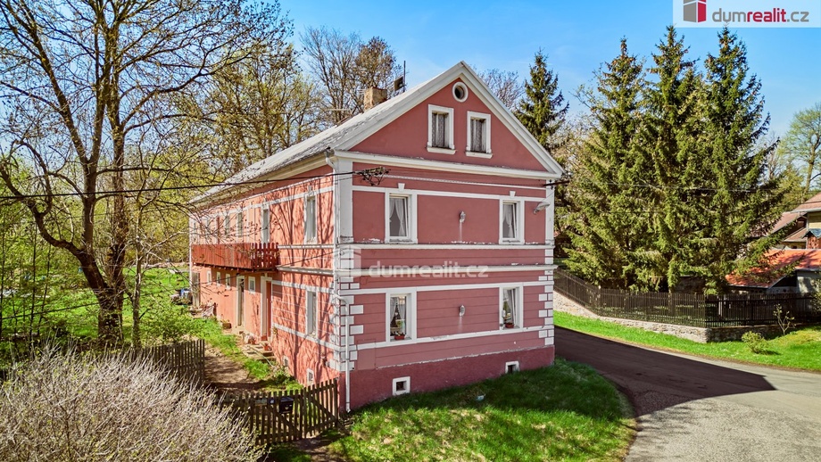 Prodej rodinné domy, 328 m² - Bochov - Těšetice