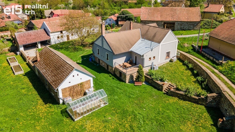 Prodej zemědělské usedlosti 167 m², Červené Pečky - Bořetice
