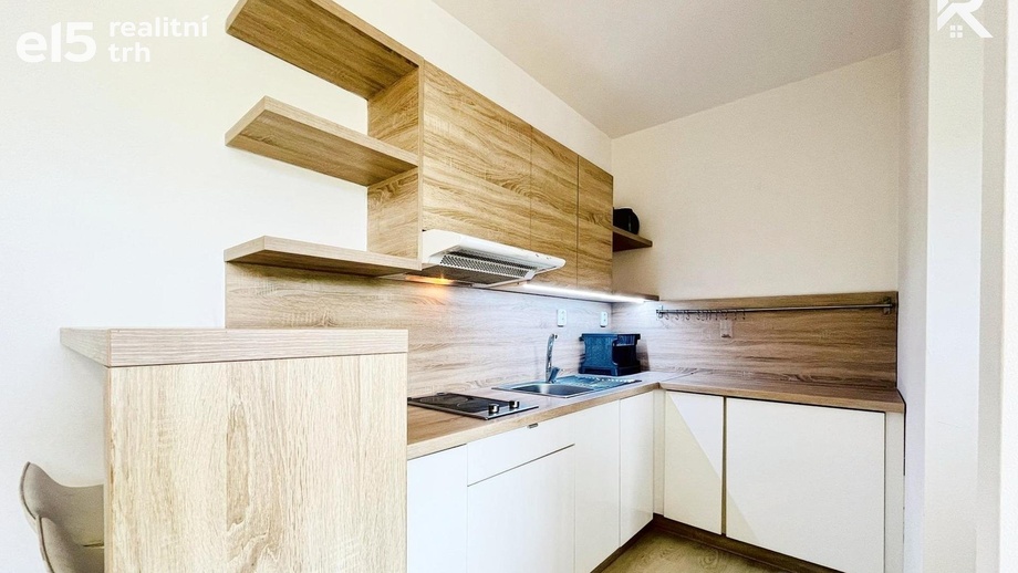 Pronájem byty 1+kk, 37 m² - Brno - Královo Pole