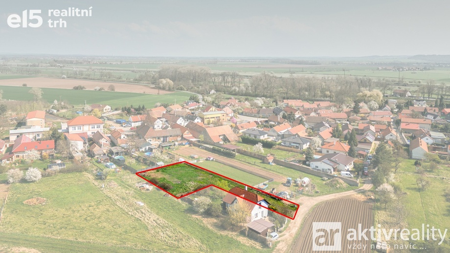 Prodej stavebního pozemku 1 143 m², Vraňany
