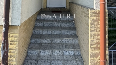 Prodej rodinného domu 500 m², Kovářská