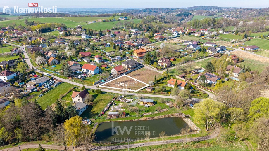 Prodej stavebního pozemku 1 069 m², Pyšely