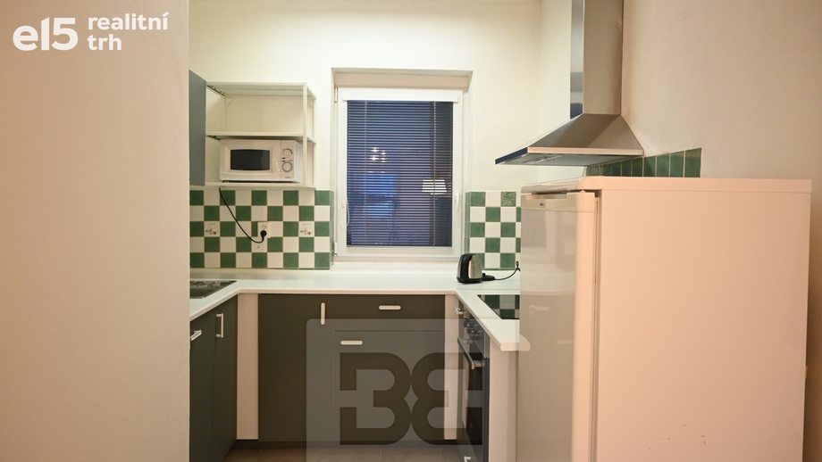 Pronájem byty 2+kk, 50 m² - Břeclav