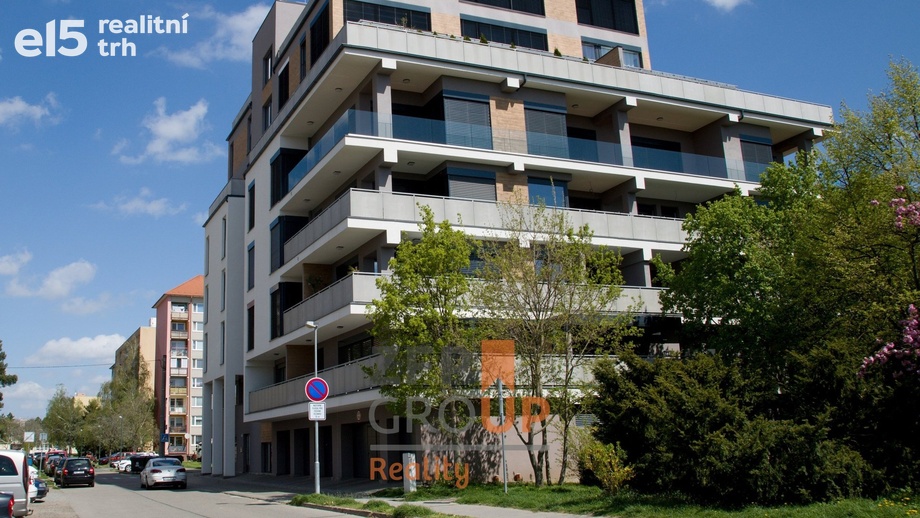 Prodej byty 2+kk, 60 m² - Hodonín