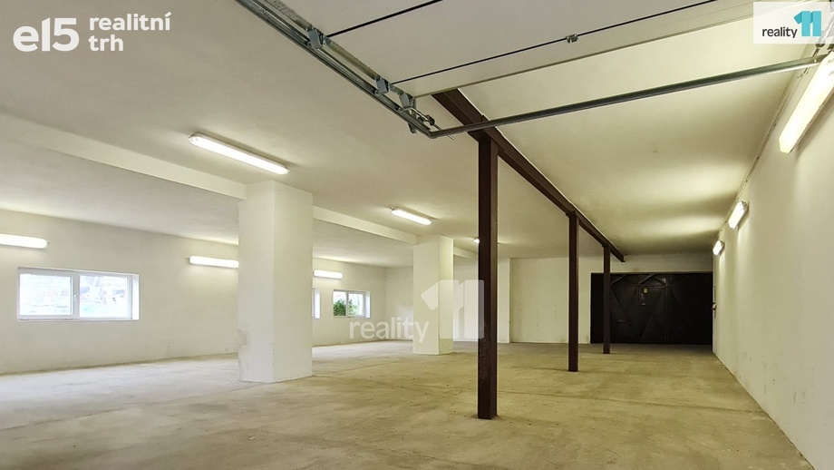 Pronájem sklady, 181 m² - Smidary - Červeněves