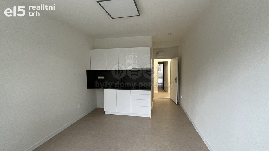 Pronájem byty 1+kk, 22 m² - Kopřivnice