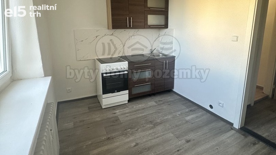 Pronájem byty 1+1, 30 m² - Lom - Loučná