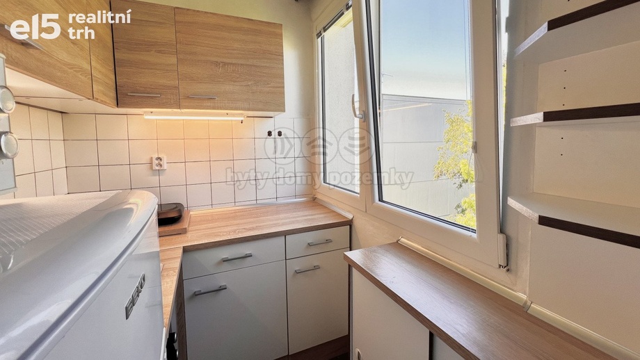 Pronájem byty 1+kk, 28 m² - Nové Město nad Metují