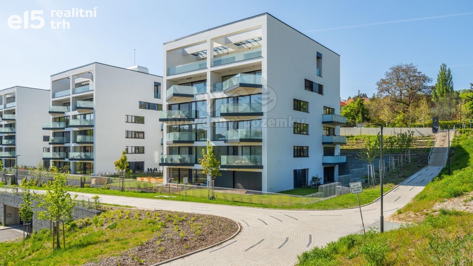 Pronájem byty 3+kk, 85 m² - Praha