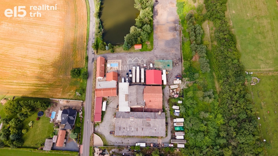 Prodej rodinné domy, 558 m² - Všetaty - Přívory