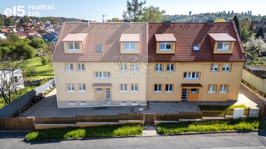 Pronájem byty 2+kk, 44 m² - Kladno - Švermov