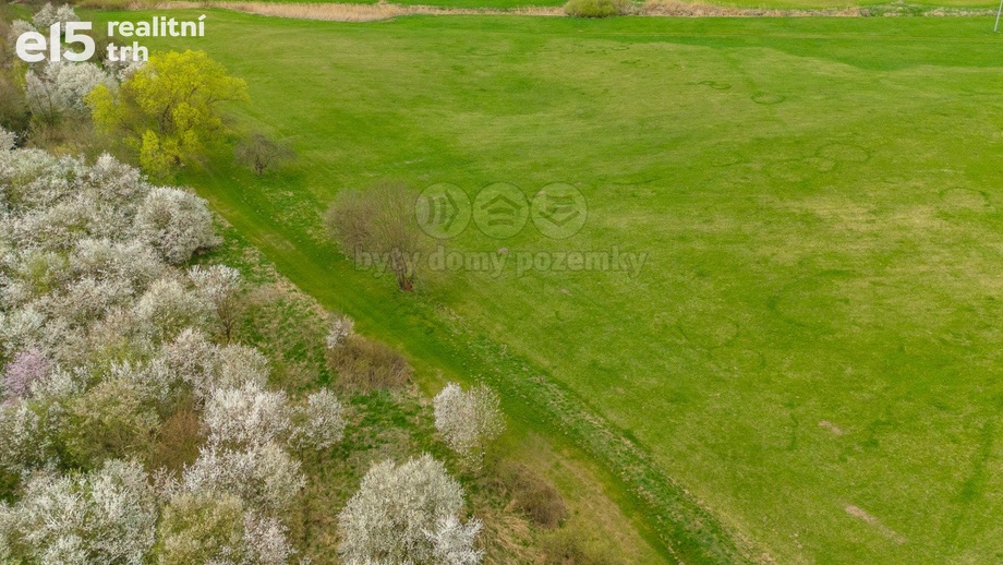 Prodej zemědělská půda, 1 837 m² - Staré Město