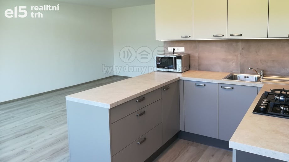 Pronájem byty 3+1, 74 m² - Neratovice