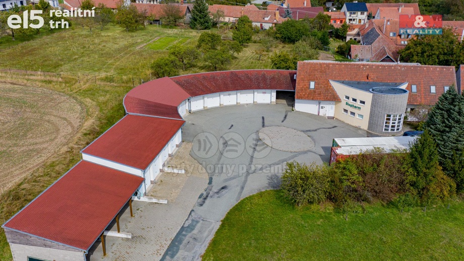 Prodej obchodní prostory, 1 089 m² - Žďár