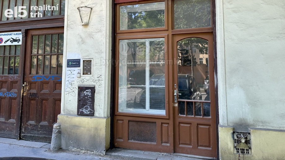 Pronájem obchodní prostory, 22 m² - Praha - Bubeneč