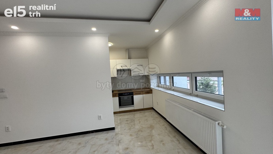 Pronájem byty 3+kk, 65 m² - Rokycany - Střed