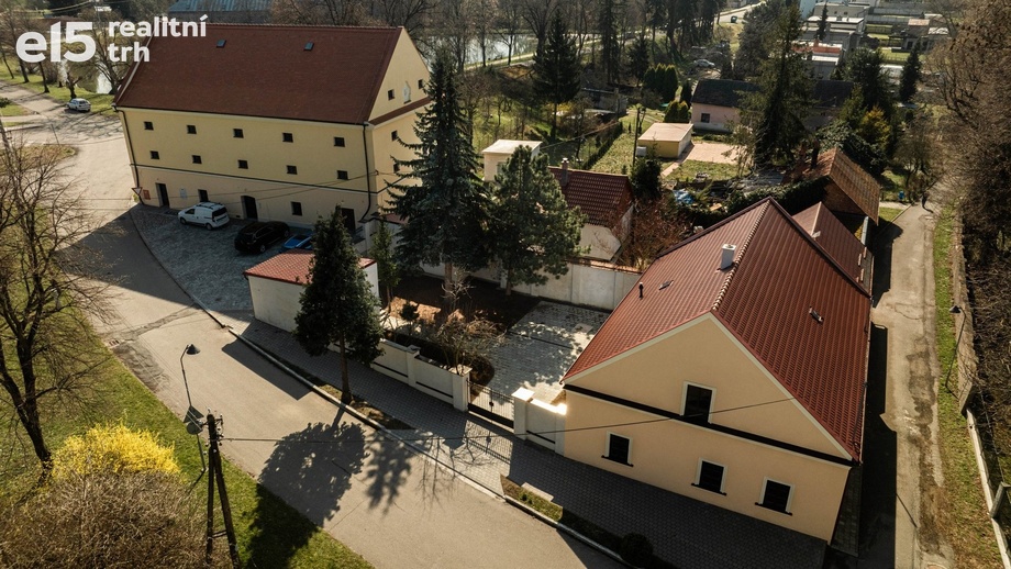 Pronájem obchodní prostory, 717 m² - Morkovice-Slížany