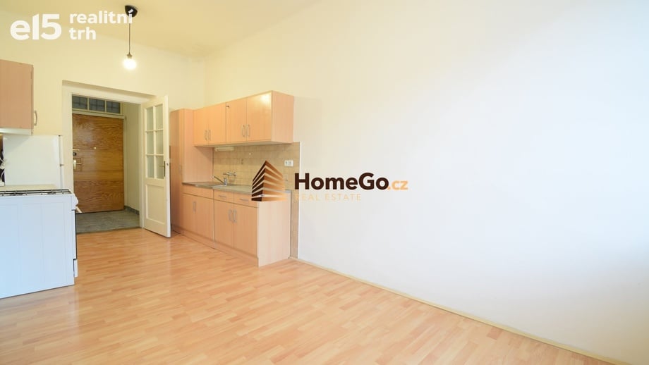 Pronájem byty 3+kk, 60 m² - Praha - Nusle