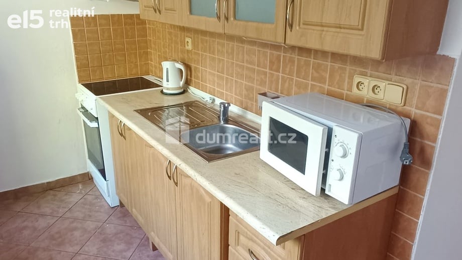 Pronájem byty 2+1, 51 m² - Děčín II-Nové Město