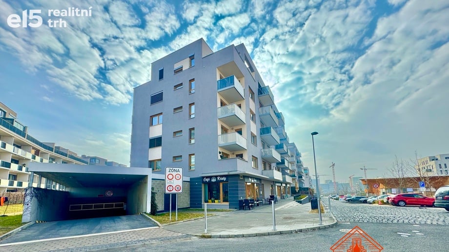 Pronájem byty 2+kk, 55 m² - Praha - Hloubětín