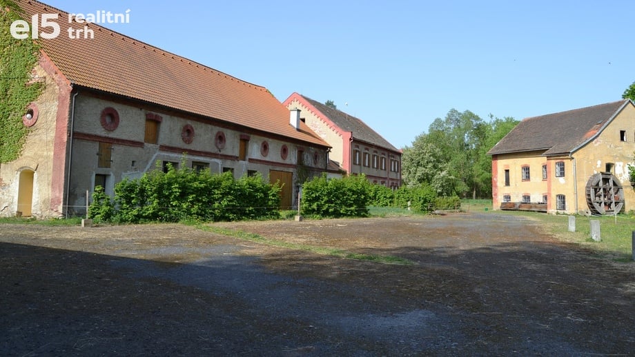 Prodej zemědělská usedlost, 2 222 m² - Klatovy - Beňovy