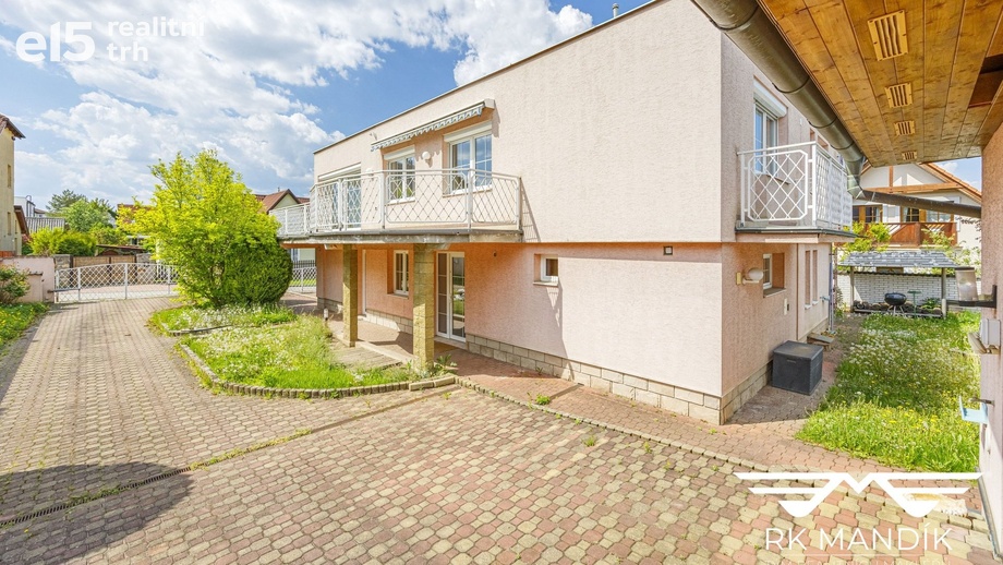 Prodej rodinné domy, 220 m² - Praha - Kbely
