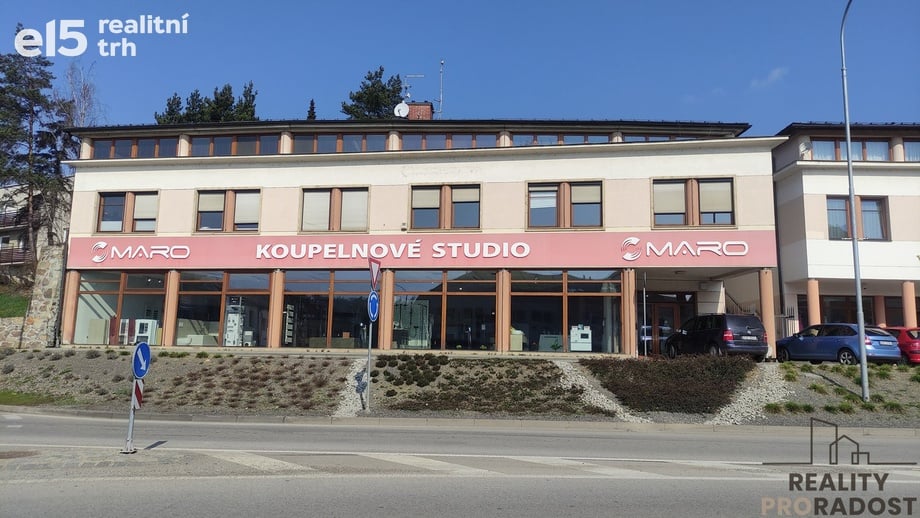 Pronájem kanceláře, 135 m² - Velké Meziříčí