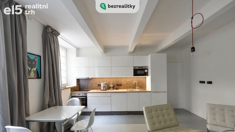 Prodej byty 2+kk, 54 m² - Praha - Bubeneč