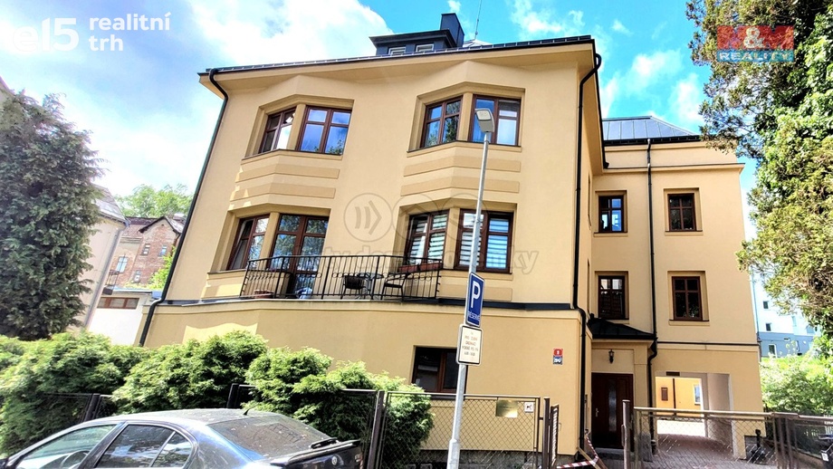 Pronájem byty 2+kk, 32 m² - Jablonec nad Nisou