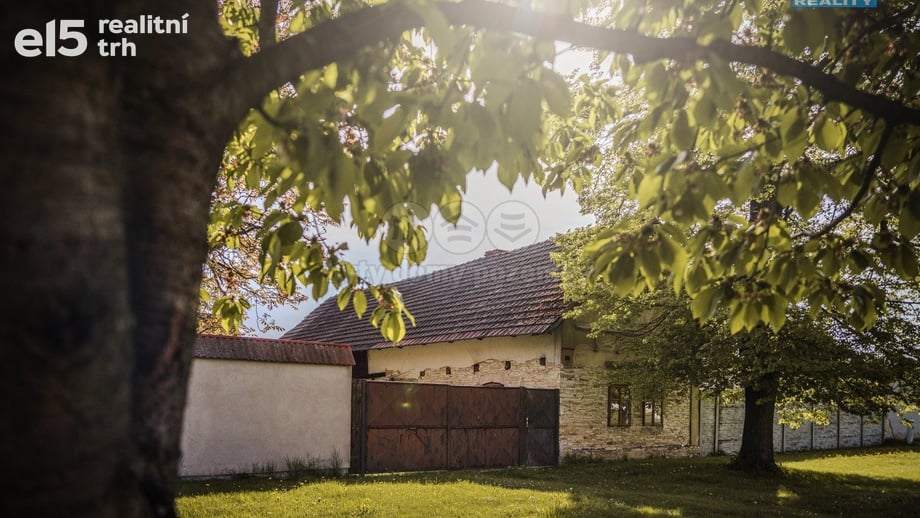 Prodej chalupa, 65 m² - Velenice