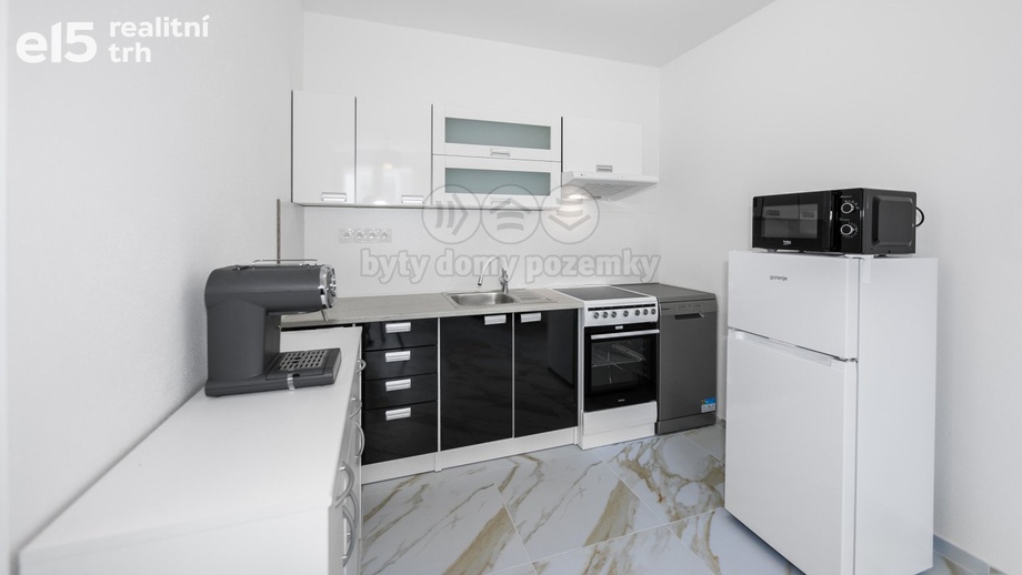 Pronájem byty 2+kk, 43 m² - Vochov