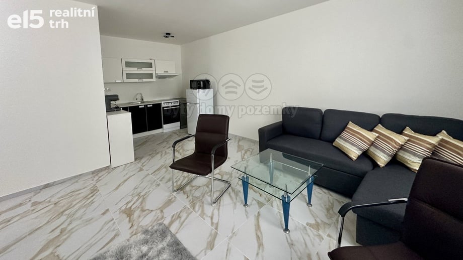 Pronájem byty 2+kk, 43 m² - Vochov