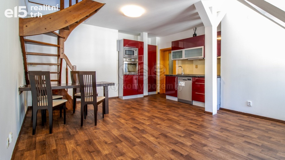 Pronájem byty 2+kk, 62 m² - Lomnice nad Popelkou