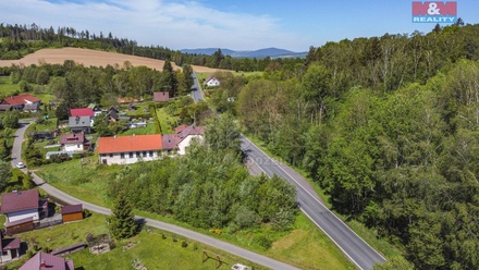 Prodej stavebního pozemku 1 734 m², Plánice